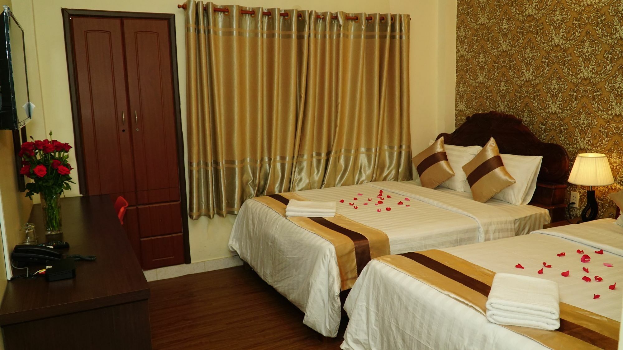 Asian Kitchen Hotel Хошимін Екстер'єр фото